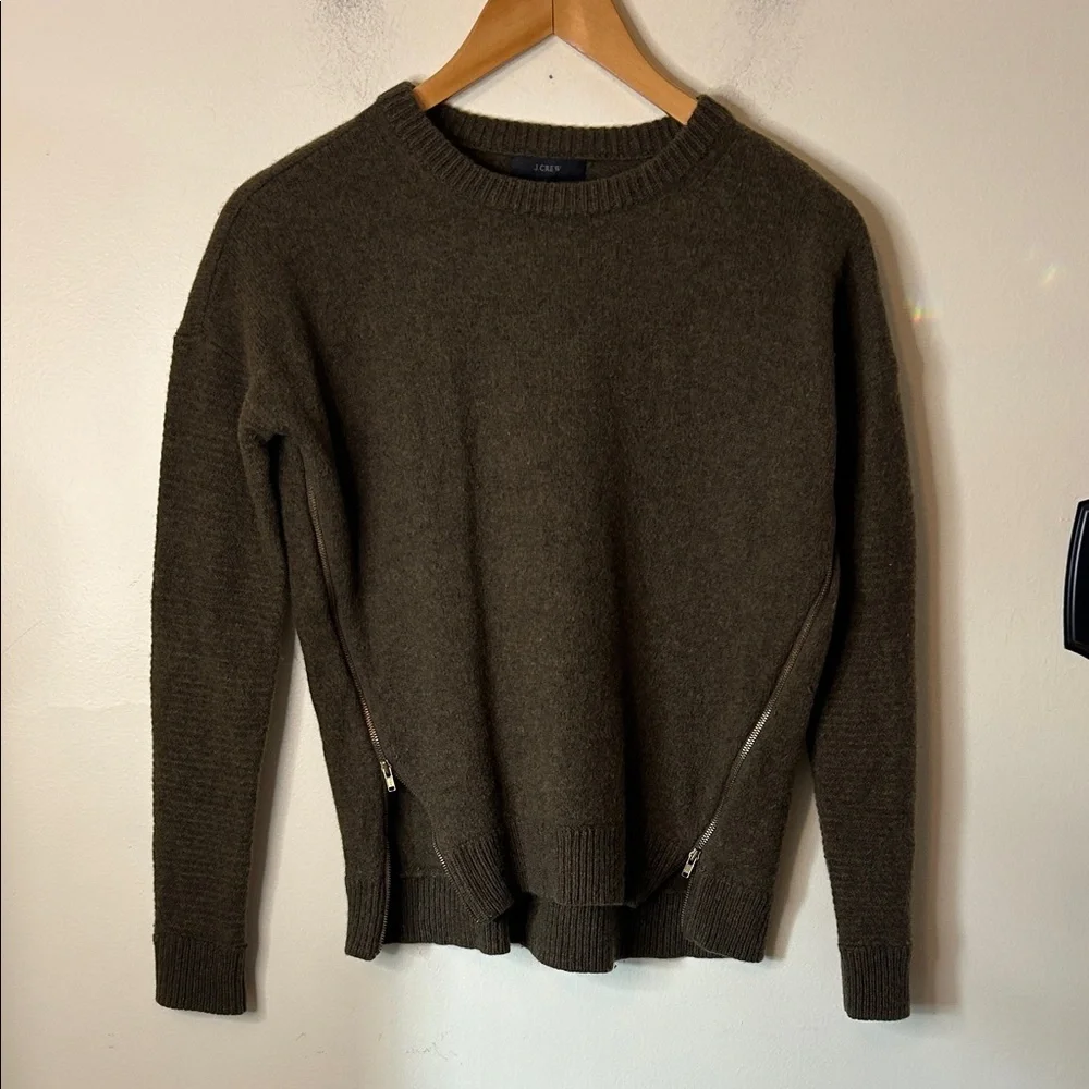 J Crew Women’s 100% Wool Olive Zipper Sweater Size XS